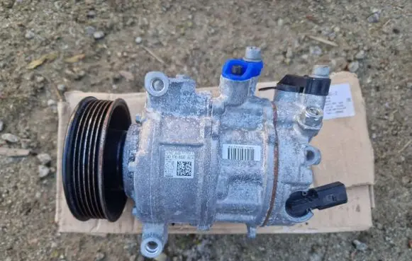 Seat Leon (5F) Air conditioning (A/C) compressor (pump) 5Q0816803d