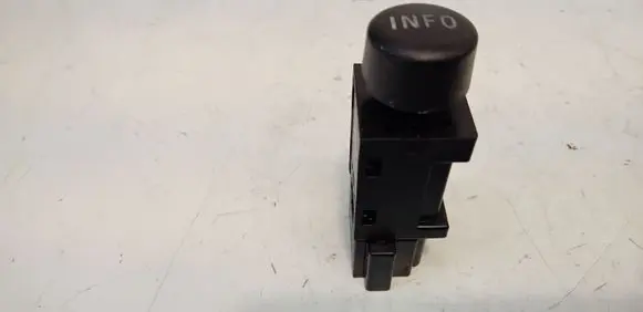 Mitsubishi Outlander Other switches/knobs/shifts R2362