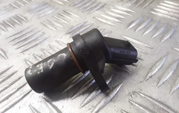Opel Corsa C Crankshaft position sensor 0261210151