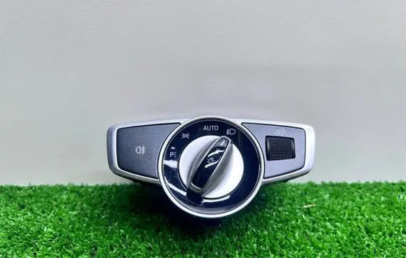 Mercedes-Benz S W222 Light switch A2229055508 10137012