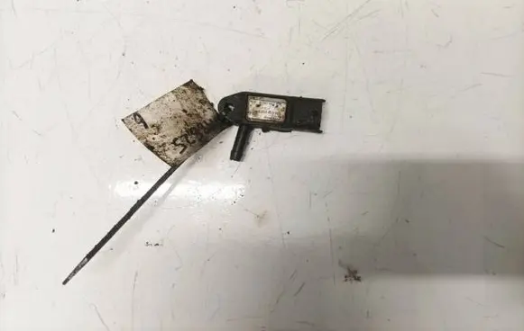 Exhaust gas pressure sensor