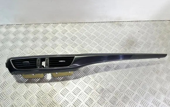 Mazda 6 Dash center air vent grill GHP955256 GHP9GM910 GHR1GM910