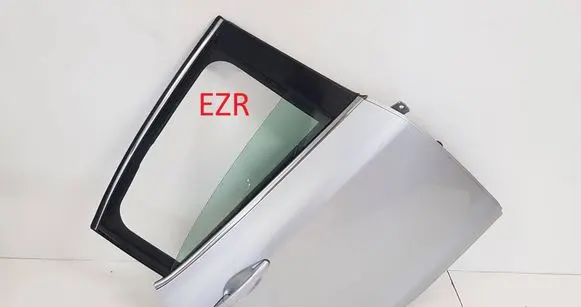 Peugeot 208 I Rear door 