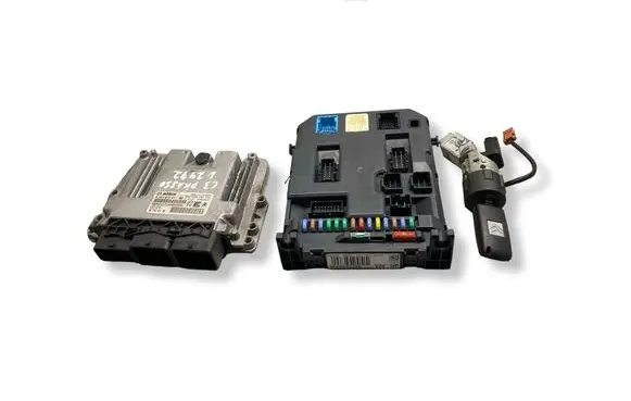 Citroen C3 Picasso Engine ECU kit and lock set 9666729580 9674245180 0281015847