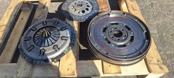 Audi A6 S6 C5 4B Clutch set kit 123032411