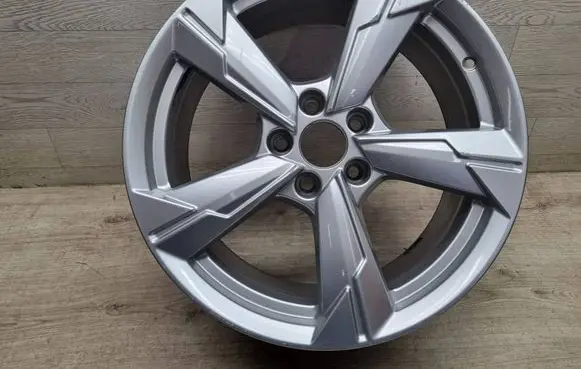 Audi A6 S6 C8 4K R18 alloy rim 4K0601025D