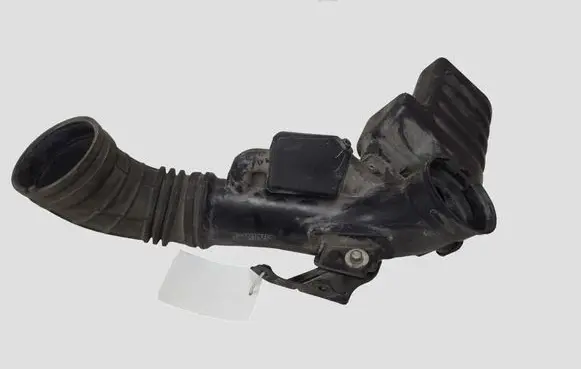 Honda CR-V Air intake duct part RES30