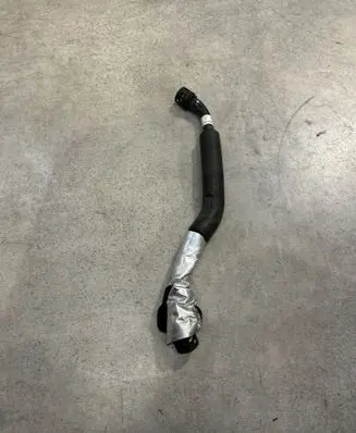 Land Rover Evoque II Breather/breather pipe/hose L8D29K617AC