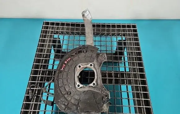 Maserati Quattroporte Front wheel hub spindle knuckle IMPRK1537501