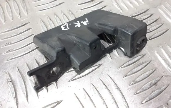 Mazda CX-7 Front bumper mounting bracket EH6450C23
