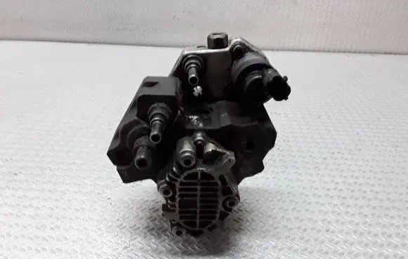 Renault Espace - Grand espace IV Fuel injection high pressure pump 8200041766 0445010033
