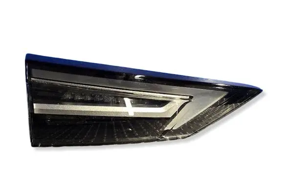 Nissan Qashqai J12 Rear/tail lights 26555HN22A