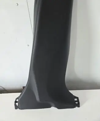 Nissan Leaf II (ZE1) (B) pillar trim (bottom) 769153NL0A