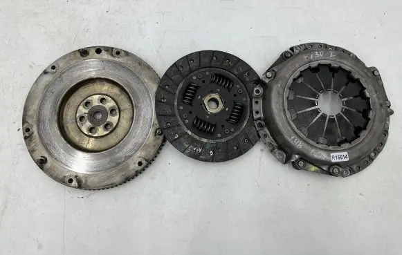 Hyundai i30 Clutch set kit 122040610 321012710