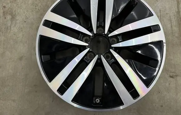 Mercedes-Benz B W247 R17 alloy rim a1774010200