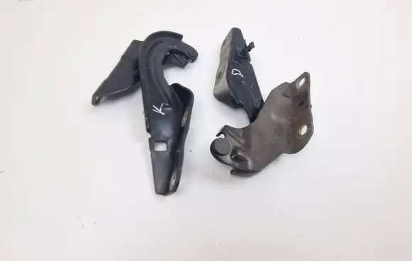 Mitsubishi Outlander Engine bonnet/hood hinges 