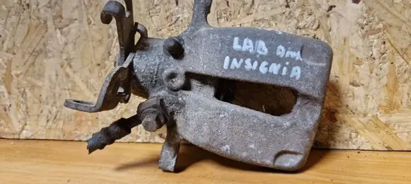 Opel Insignia A Rear brake caliper 95522611