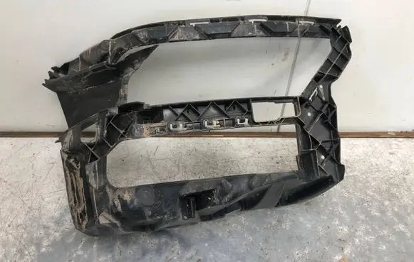 Volkswagen Crafter Front bumper mounting bracket 7C0807724ABILI 7C0807724A