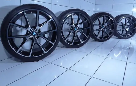 BMW 8 G14 R20 alloy rim 8072023