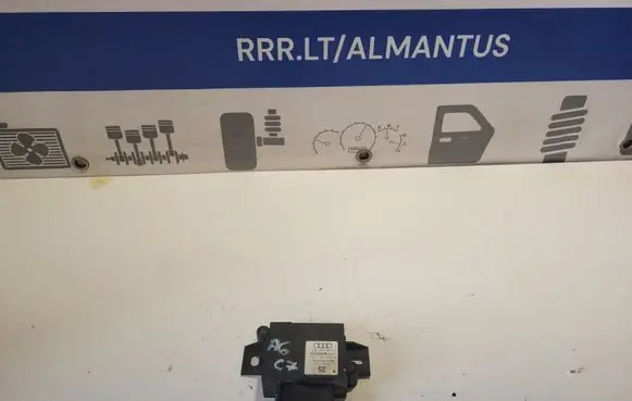 Volkswagen Golf Plus Fuel injection pump control unit/module 4G0906093F