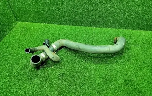 Ford Transit Custom Engine coolant pipe/hose 922318