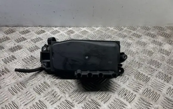 Mercedes-Benz C W204 Vacuum air tank A6510700568