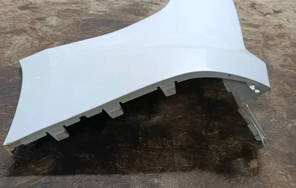 Ford Courier Rear bumper corner part panel trim ET7617927