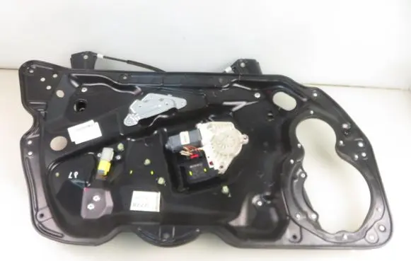 Volkswagen PASSAT B6 Front door window regulator with motor 1K0959793P 3C1837755K 3C1837461L