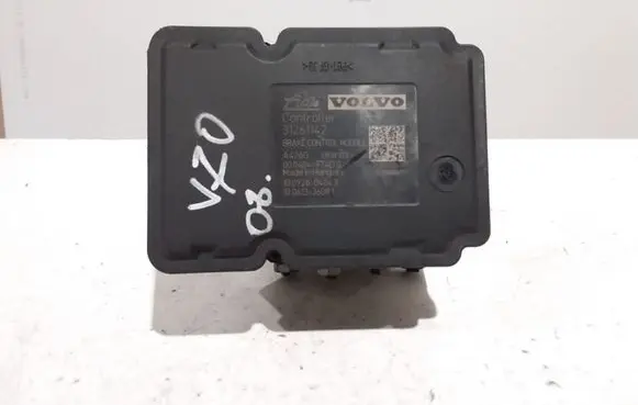 Volvo V70 ABS Pump 31261142