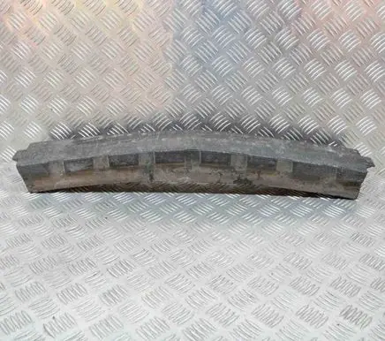 Front bumper foam support bar