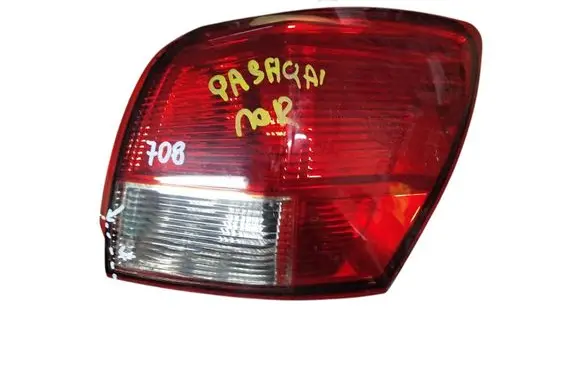 Nissan Qashqai Rear/tail lights