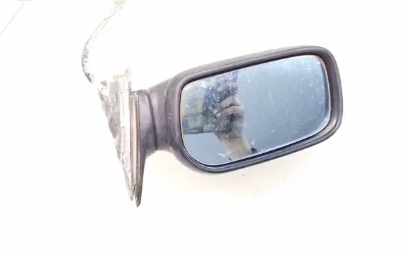 Manual wing mirror