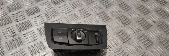 BMW 4 F32 F33 Light switch 6847512