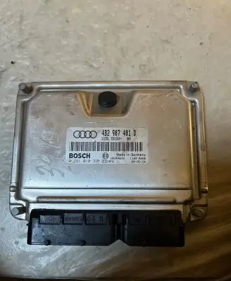 Audi A6 S6 C5 4B Engine control unit/module 4B2907401D 28SA4620 11200008