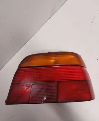 BMW 5 E39 Rear/tail lights 00724002 8358032