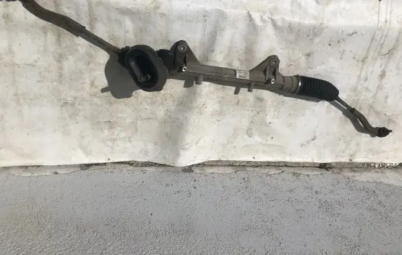 Renault Captur Steering rack 490018503R