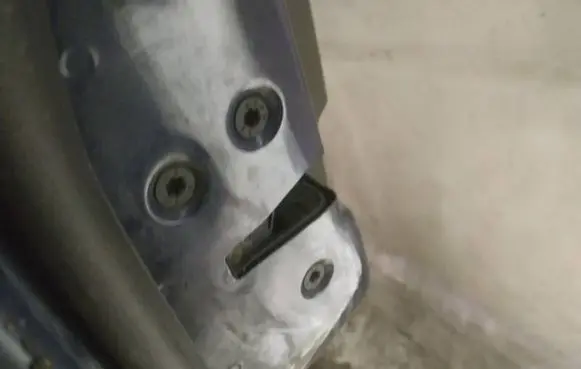 Ford C-MAX I Rear door lock