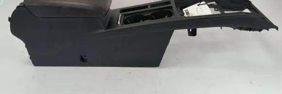 Volkswagen PASSAT B8 Armrest 3G1863241C