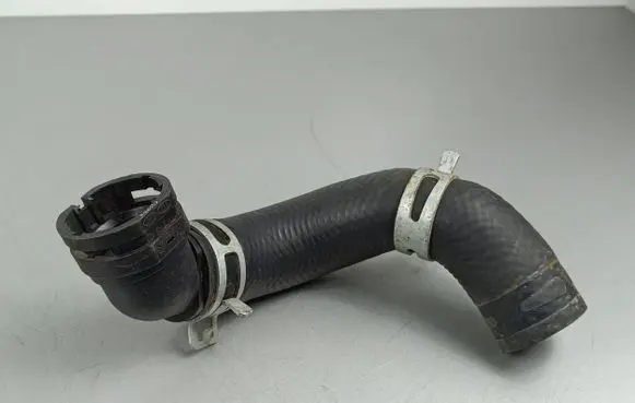 Hyundai Kona I Engine coolant pipe/hose 180309113601