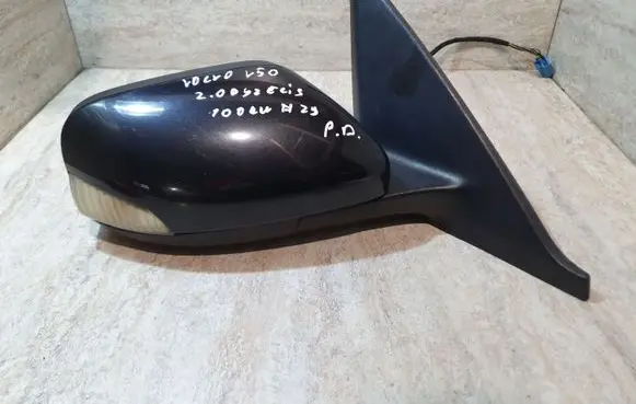 Volvo V50 Front door electric wing mirror E11015850