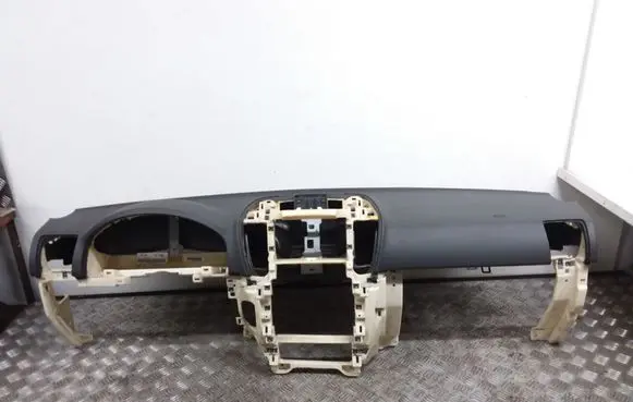 KIA Sorento Dashboard 847103E010CQ Y02C