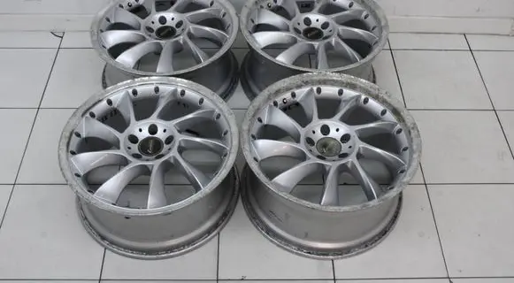 Mercedes-Benz S W220 R19 alloy rim 