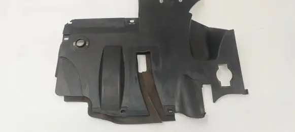 BMW 5 E39 Dashboard lower bottom trim panel 8233510