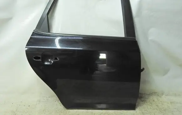 Rear door