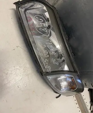 Volvo S80 Headlight/headlamp