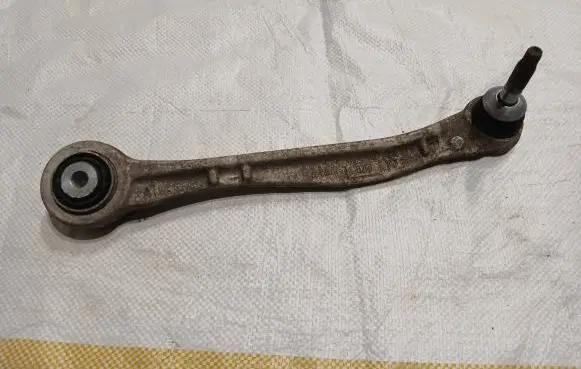 BMW X5 F15 Rear control arm 6796001