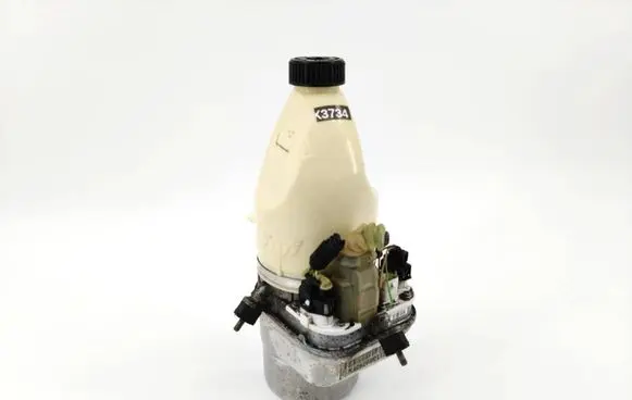 Opel Vectra C Power steering pump RGC17968