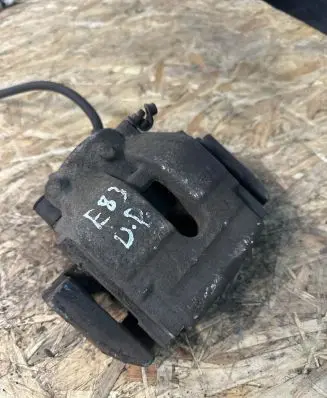 BMW X3 E83 Front brake caliper