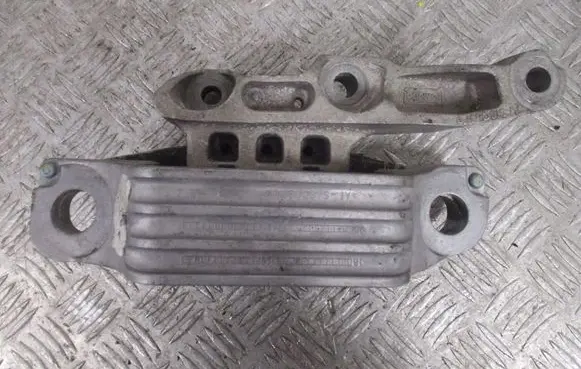 Ford Transit - Tourneo Connect Engine mount vacuum valve LX637M121AC