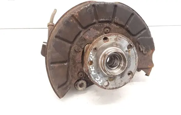 Volkswagen PASSAT CC Front wheel hub spindle knuckle